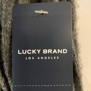 Lucky Brand gray scarf NWT